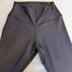 Never Worn Alo High Waist Airlift Leggings Size Large Black